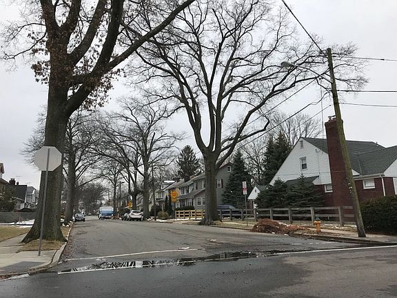 4th image of 29 Sanford Pl