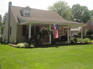 462 Wayne Ave, Springfield, PA 19064