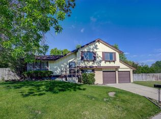9152 W 79th Pl, Arvada, CO 80005