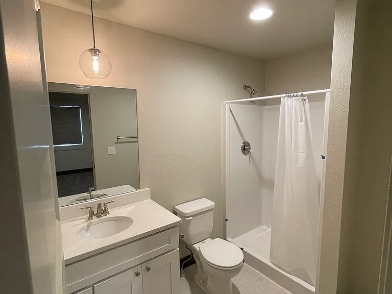 833 Lake Francis Dr — Photo 2