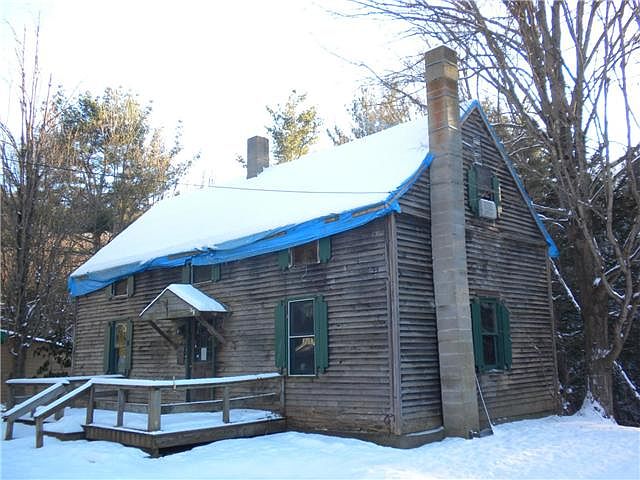 2nd image of 65 Main St