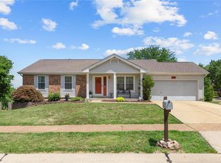 1303 Mystic Seaport Dr, Fenton, MO 63026