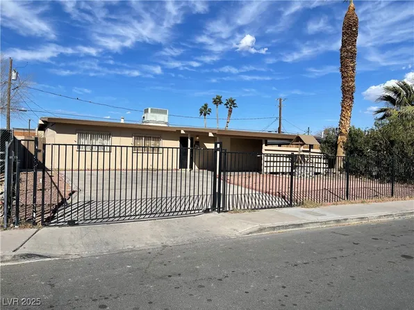 2528 Flower Ave, North Las Vegas, NV 89030