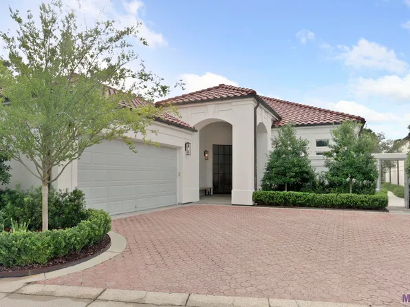 17723 S Links Ct, Baton Rouge, LA 70810