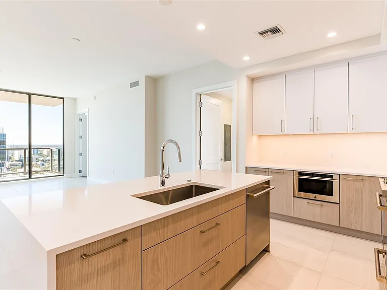 275 1st Ave S #2208 — Photo 4