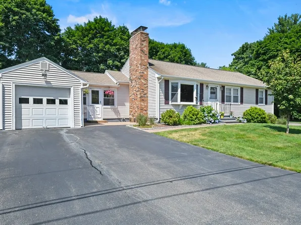 7 Harvey Ln, Westborough, MA 01581