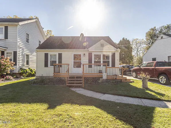 2525 Southwood Rd, Toledo, OH 43614