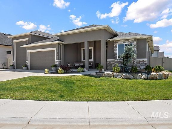 2nd image of 9931 W Aviara St