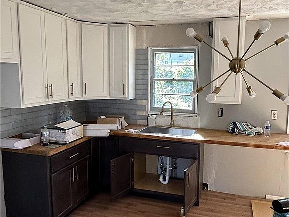 4th image of 2024 Jannette Dr