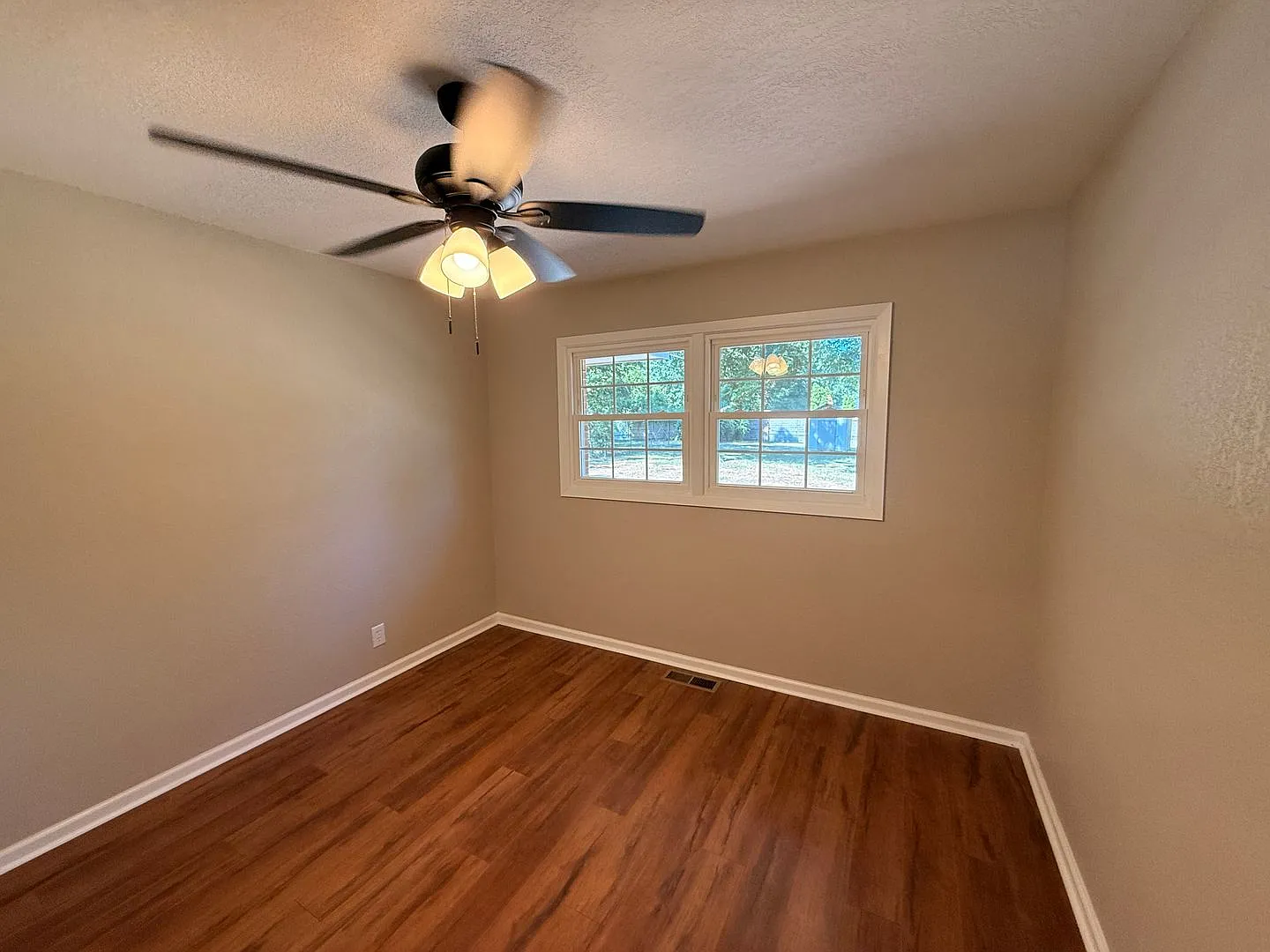 1801 Bernard, Jonesboro **Remodeled Home w/ Garage** — Photo 4