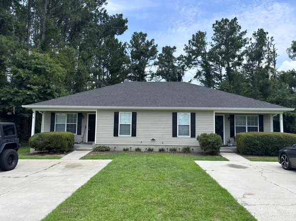 6010 Susan Cir #A/b, Valdosta, GA 31605