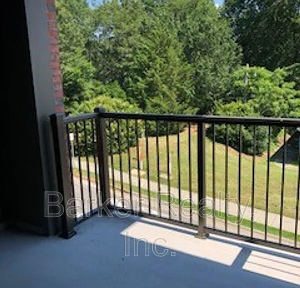 414 S White St #309 — Photo 9