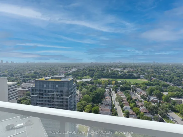 33 Helendale Ave, Toronto, ON