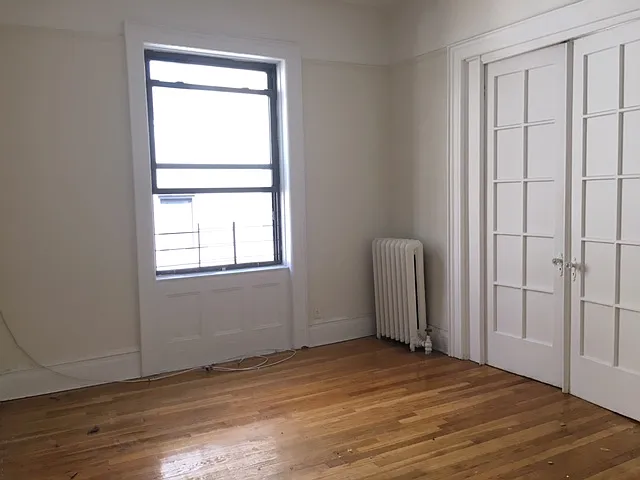 191 Claremont Avenue — Photo 2