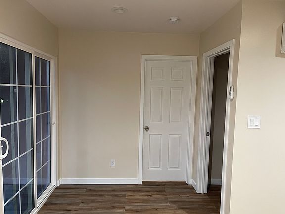 5th image of 13421 Earnshaw Ave Unit A