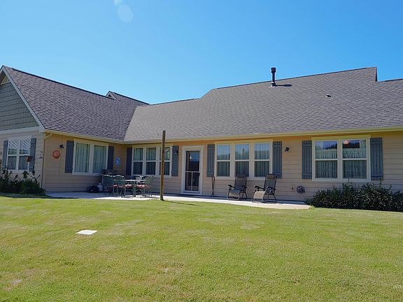 4th image of 73 River Ranch Rd