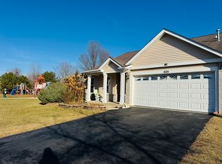 425 Claire Ave, Romeoville, IL 60446