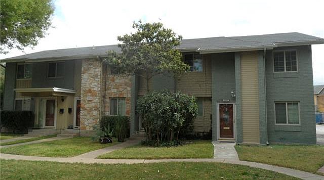 1st image of 3210 Mossrock Dr