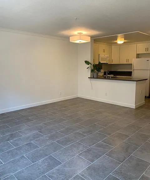 8889 Caminito Plaza Centro #7123 — Photo 2