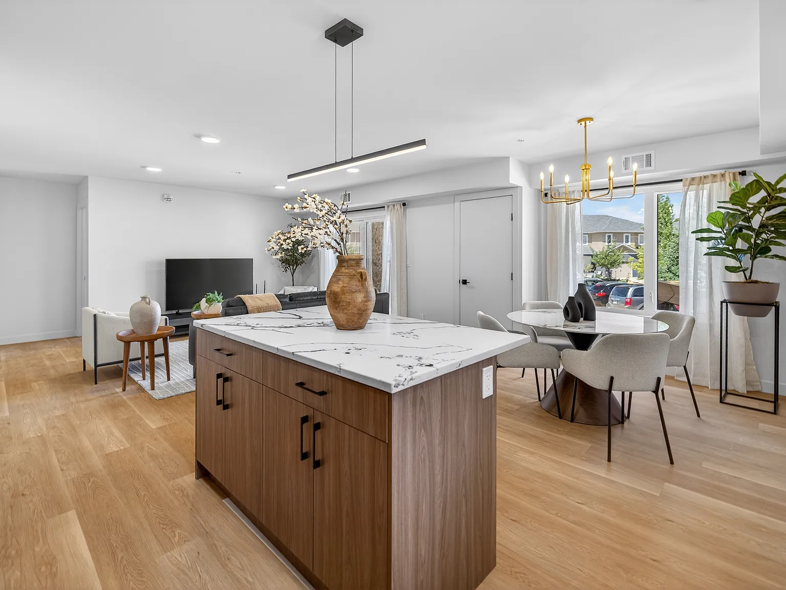 Aspen Ridge — Photo 1