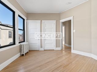 16 Pleasant St #3BB, Cambridge, MA 02139