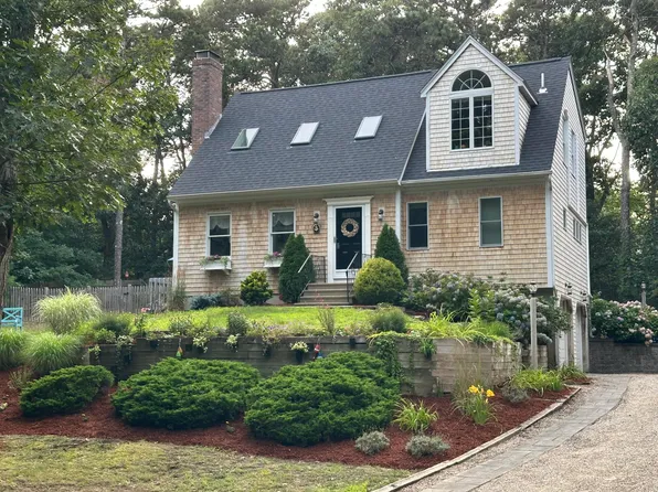 4 Selah Circle, Eastham, MA 02642