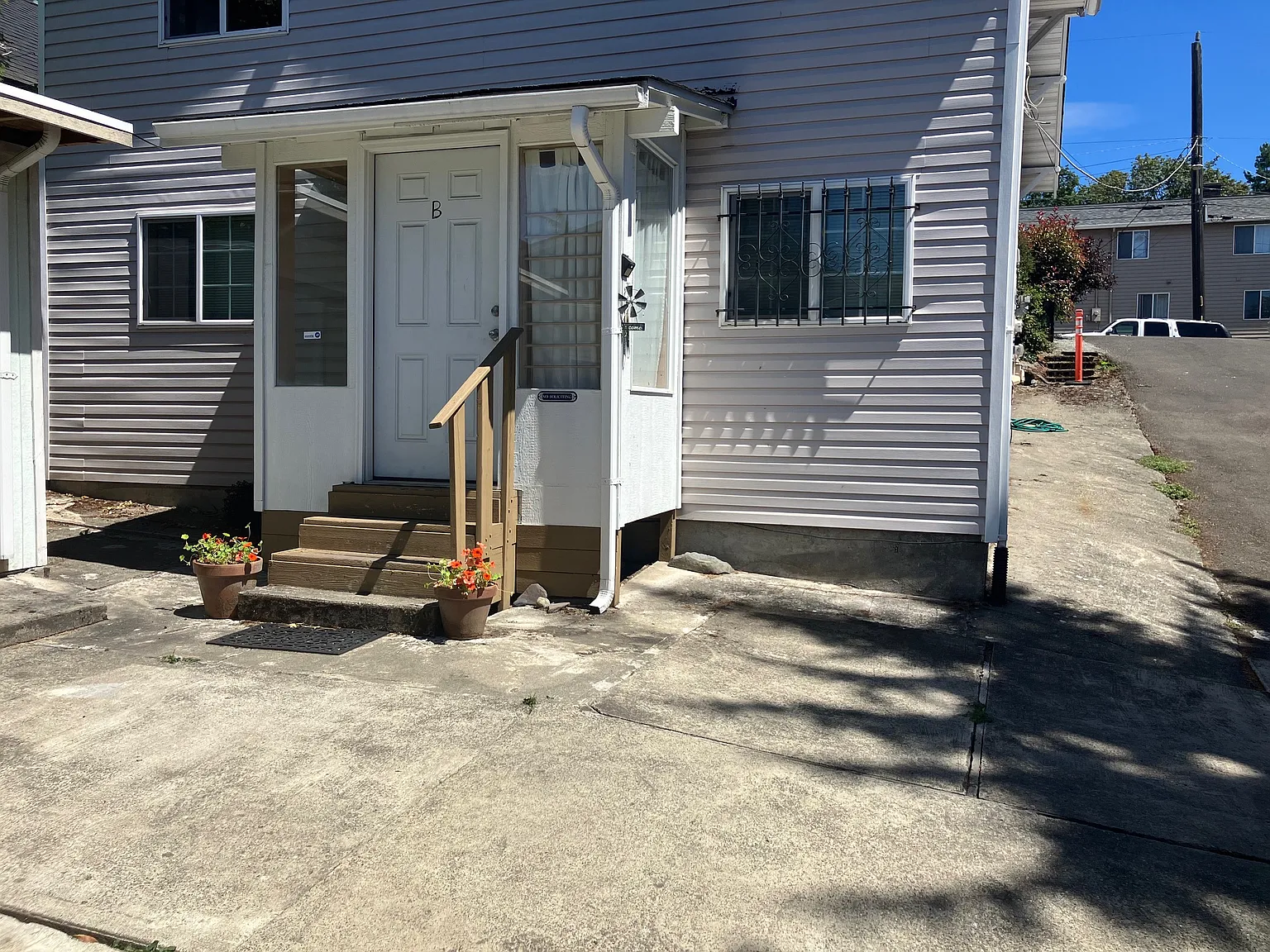 2 bed, 700 sqft, $1,685 — Photo 4