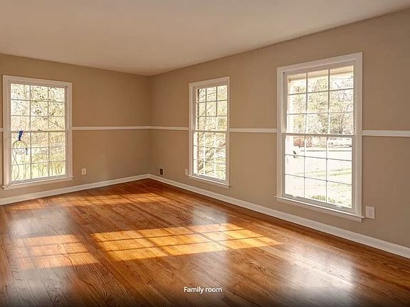 5th image of 3146 Friar Tuck Way