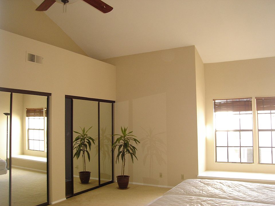 2nd image of 15866 Avenida Villaha Unit 75