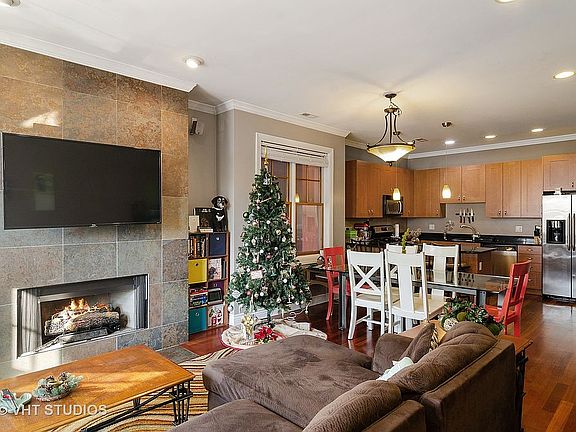 4th image of 1441 N Wicker Park Ave Unit 2N