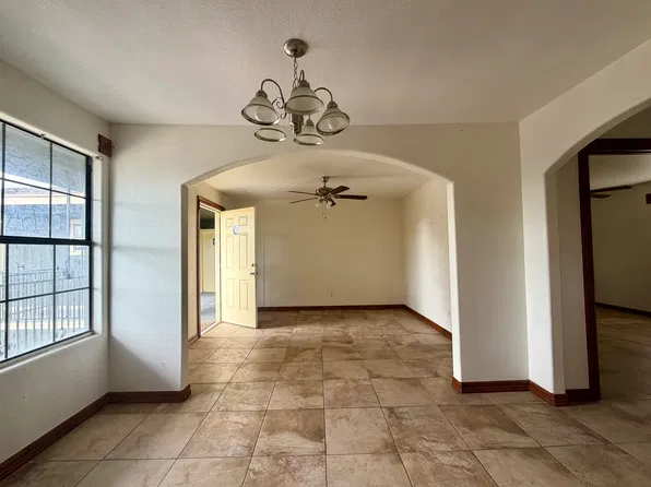 401 N Bethel St #1, Roma, TX 78584