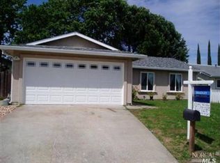 515 Greenwood Dr, Vacaville, CA