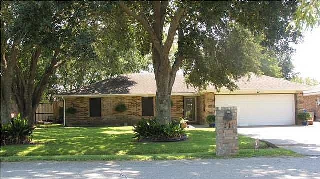 Beautiful tree shaded lot