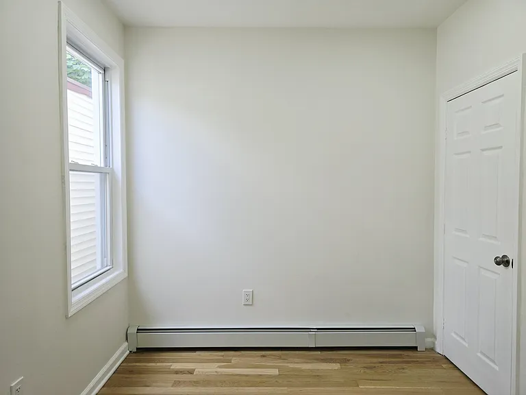 15 Dwight St #2 — Photo 27