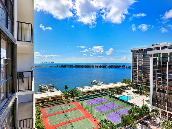 2nd image of 1901 Brickell Ave APT B1605