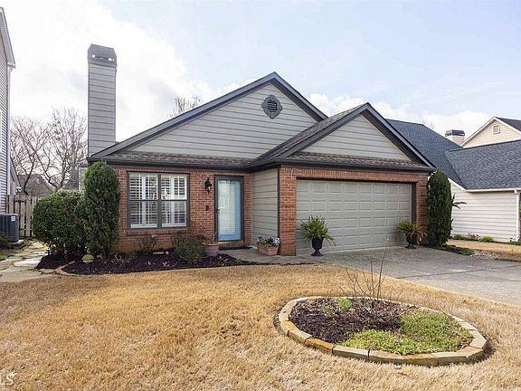 2nd image of 1155 Birchwood Ln