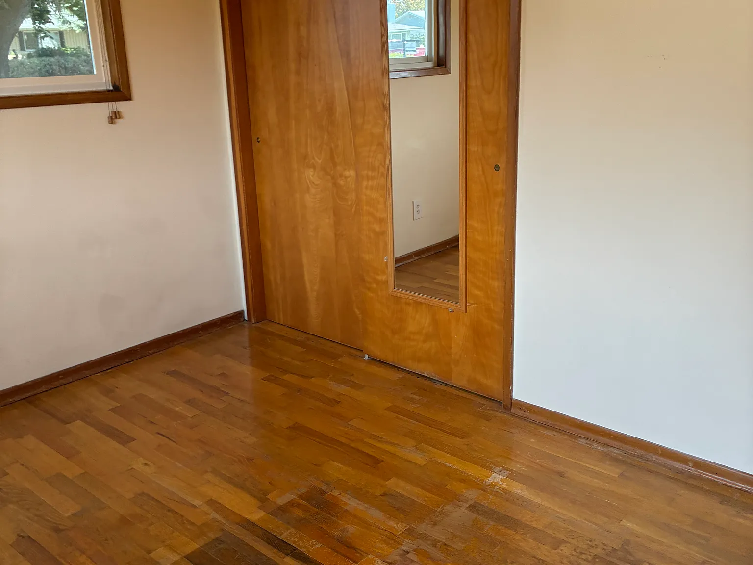 3 bed, 1.5 bath, 1428 sqft, $2,200 — Photo 3