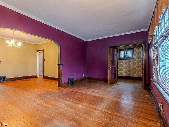 3rd image of 10109 Unity Ave