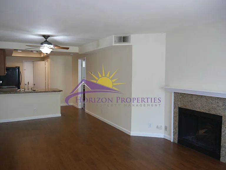 5226 Hemlock St #34 — Photo 6