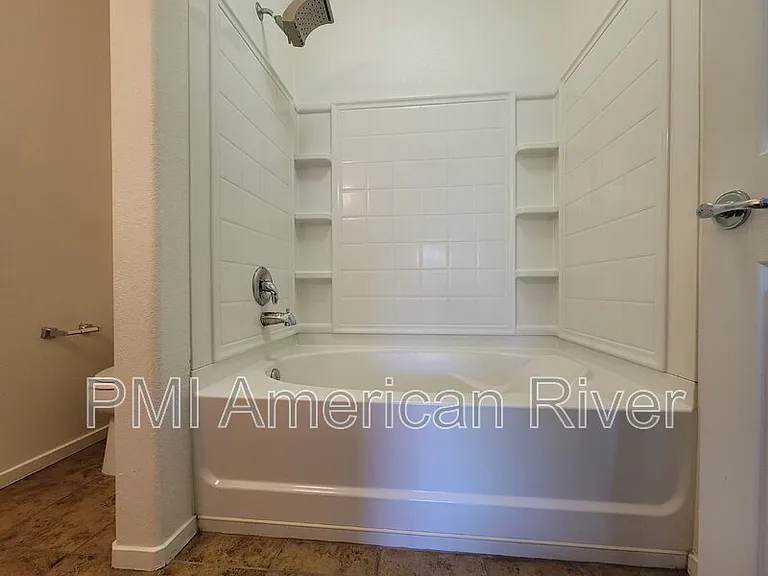 2001 Club Center Dr #8103 — Photo 9