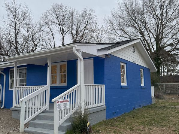 615 Singletary St SE #C