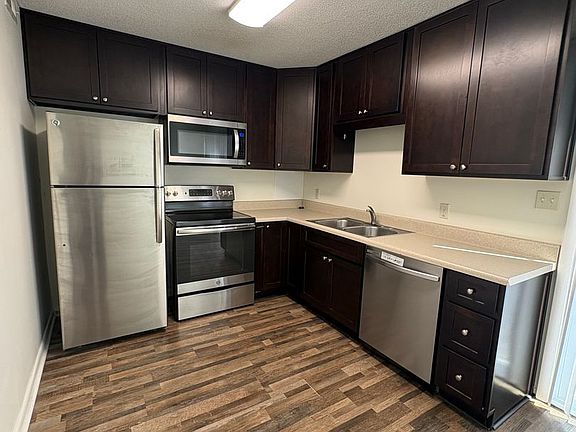 3rd image of 356 Camp Jordan Rd