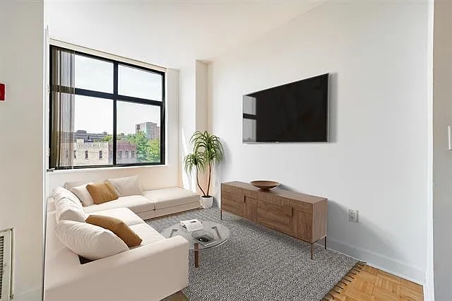 610 Newark St #4C — Photo 9