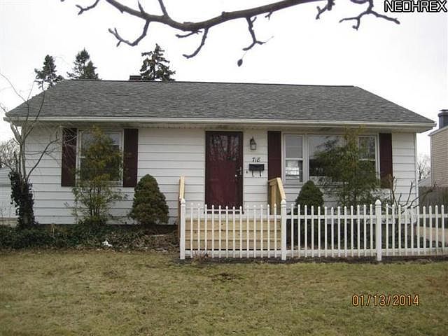 1st image of 718 Roanoke Ave