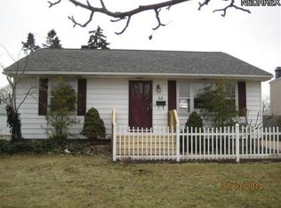 718 Roanoke Ave, Cuyahoga Falls, OH 44221