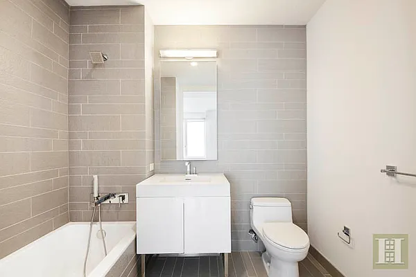 Rented by Halstead Real Estate | media 17