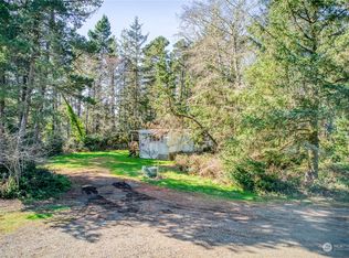24007 V Ln, Ocean Park, WA