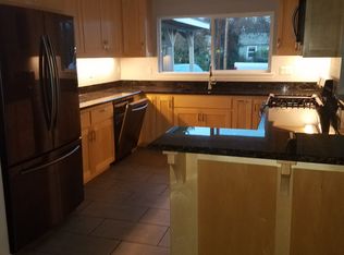 940 Doneen Ln, Grants Pass, OR 97526