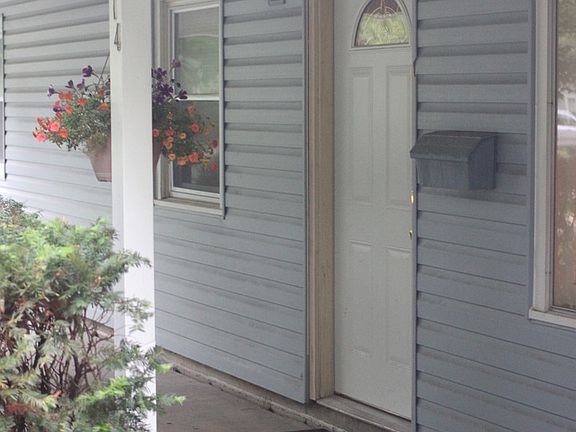 3rd image of 414 Princeton Dr
