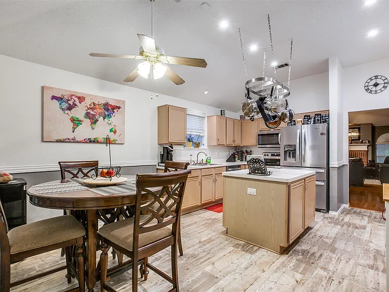 1309 Aspen Ln — Photo 11